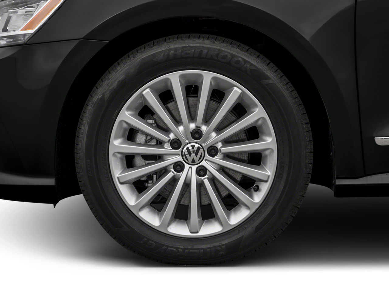 2018 Volkswagen Passat 2.0T SE