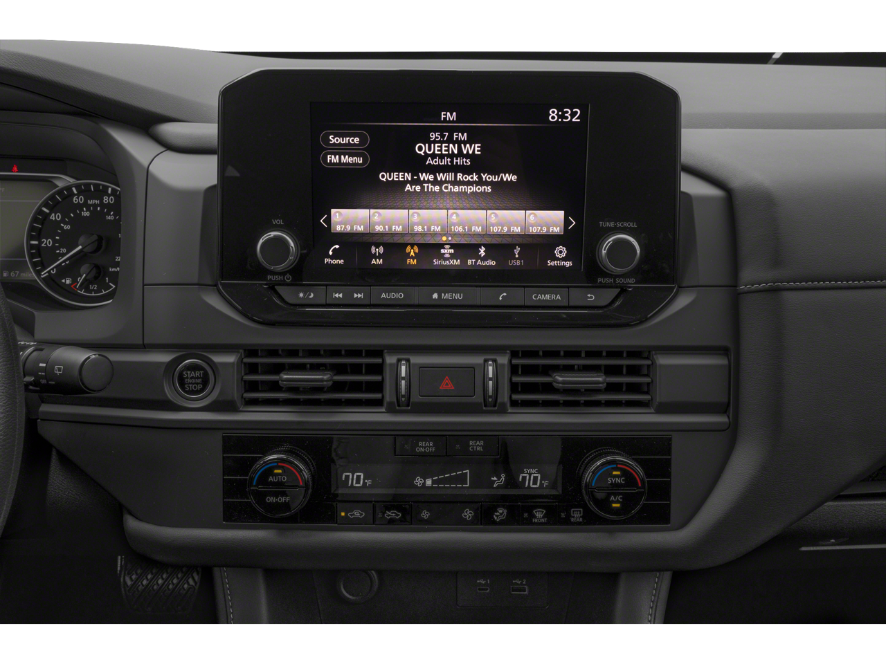2025 Nissan Pathfinder S