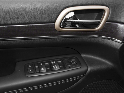 2016 Jeep Grand Cherokee 75th Anniversary Edition
