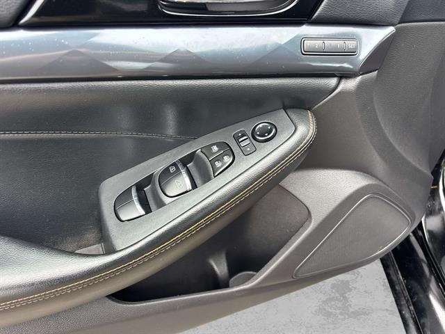 2023 Nissan Maxima 3.5 SR