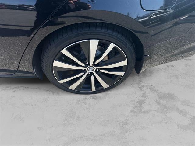 2020 Nissan Altima 2.0 SR