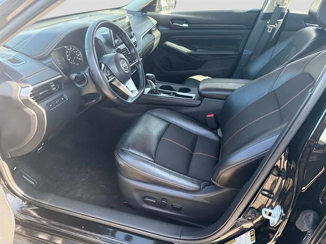 2020 Nissan Altima 2.0 SR