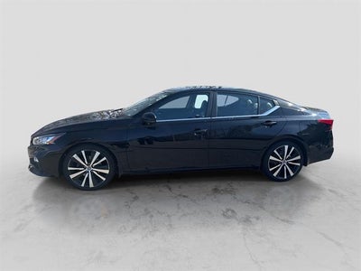 2020 Nissan Altima 2.0 SR