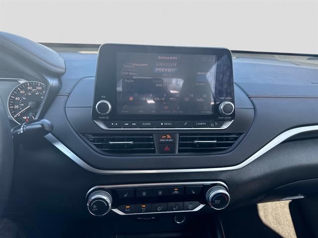 2020 Nissan Altima 2.0 SR