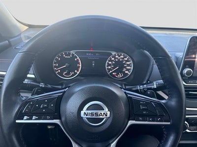 2020 Nissan Altima 2.0 SR