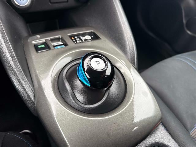2019 Nissan LEAF S