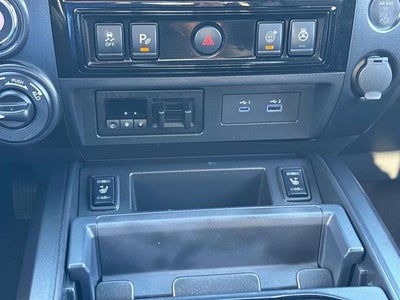 2023 Nissan Titan Platinum Reserve