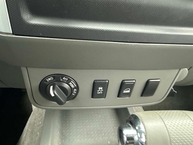 2012 Nissan Frontier SV V6