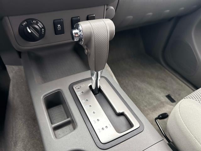 2012 Nissan Frontier SV V6