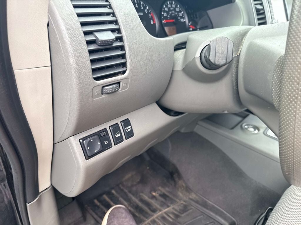 2020 Nissan Frontier SV