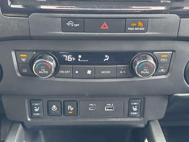 2023 Nissan Frontier SV