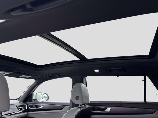 2024 Volkswagen Atlas Cross Sport SEL R-Line 4Motion