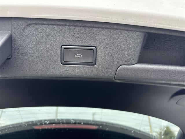 2024 Volkswagen Atlas Cross Sport SEL R-Line 4Motion