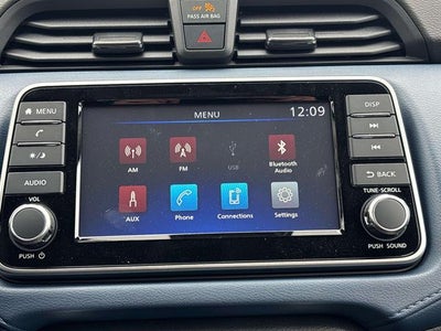 2025 Nissan Versa SV