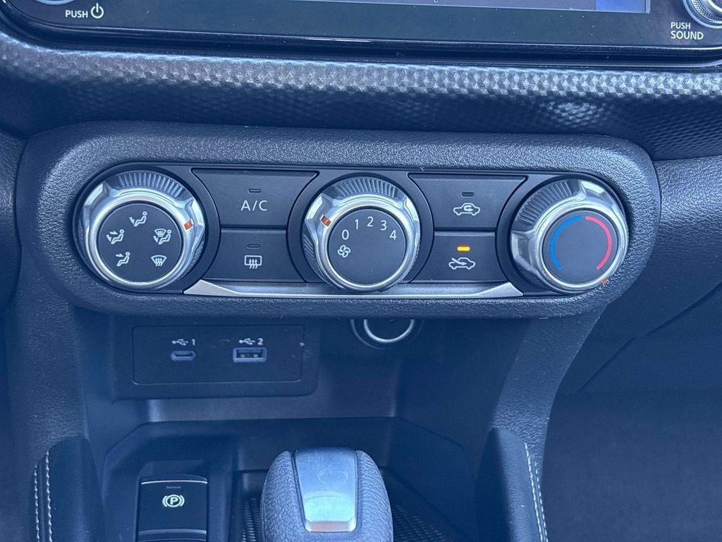 2023 Nissan Kicks SV