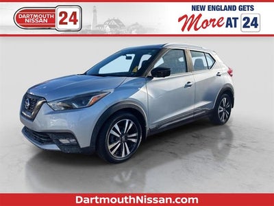 2020 Nissan Kicks SR