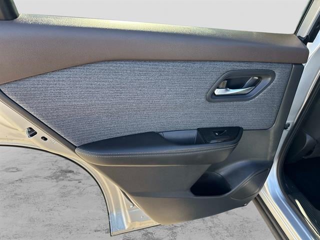 2022 Nissan Rogue AWD SV 4dr Crossover