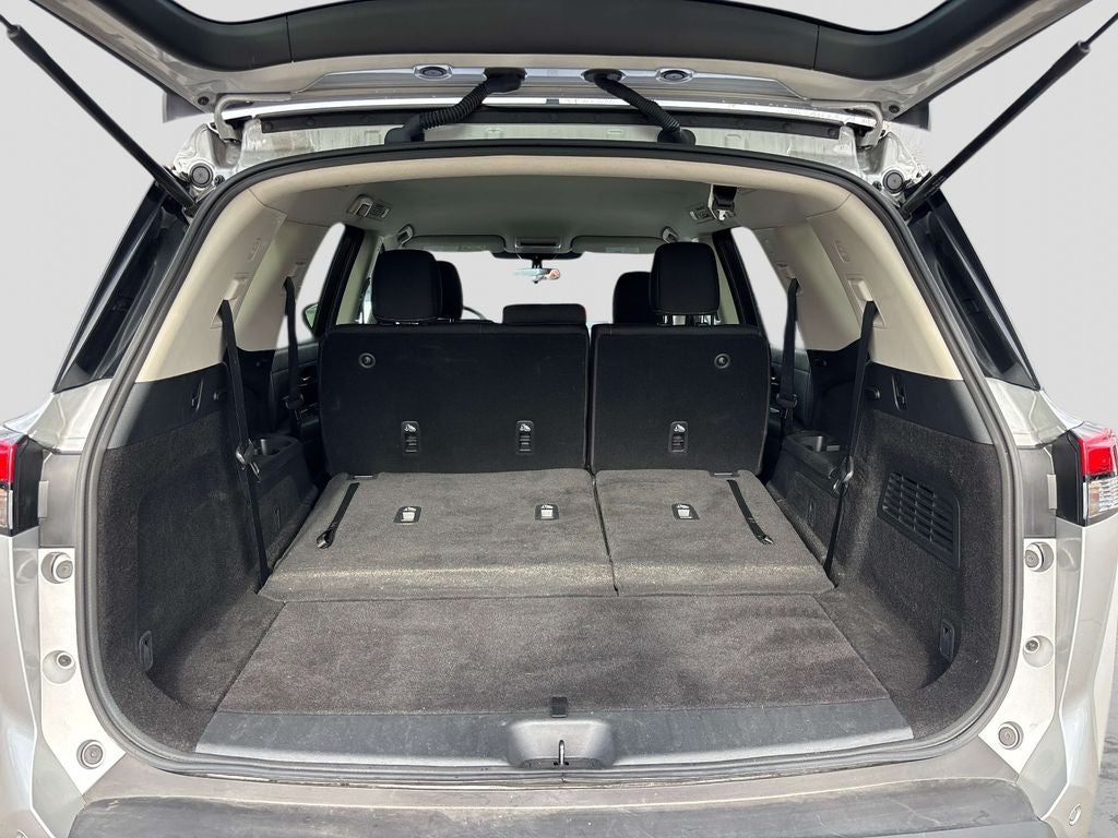 2024 Nissan Pathfinder S