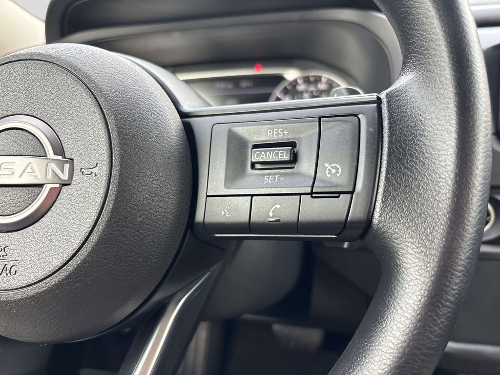 2024 Nissan Pathfinder S