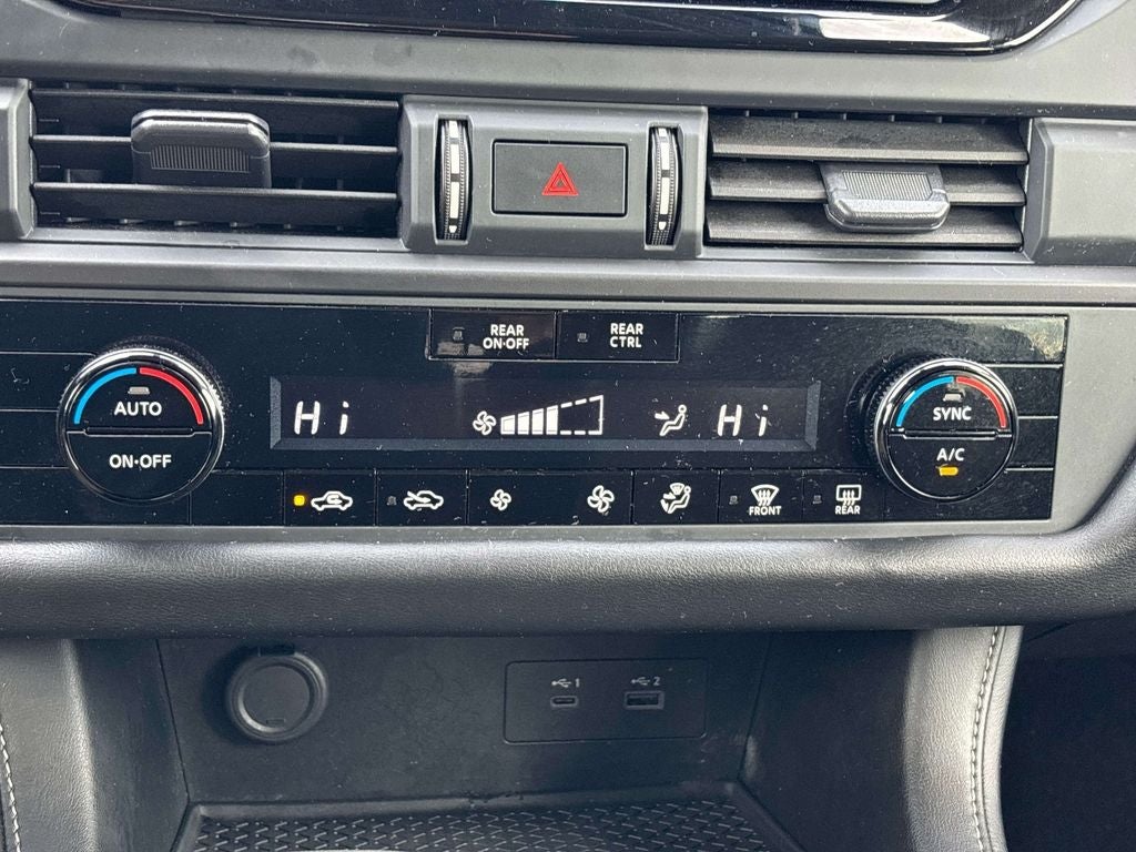 2024 Nissan Pathfinder S