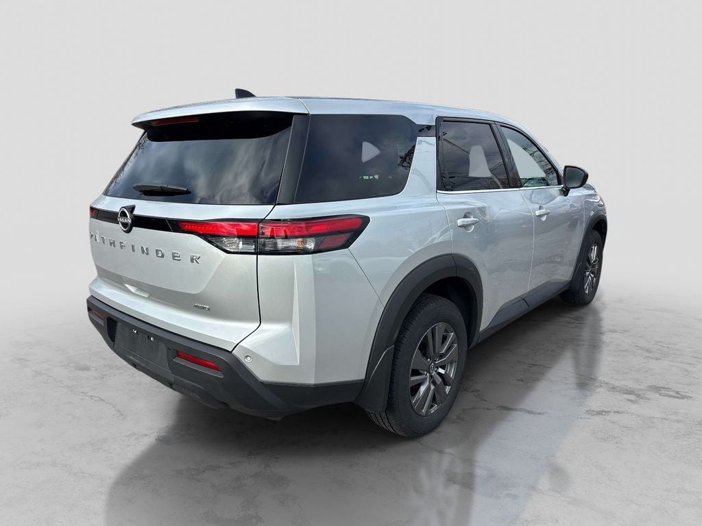 2024 Nissan Pathfinder S