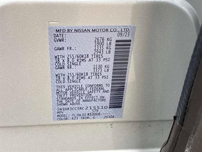 2024 Nissan Pathfinder SL