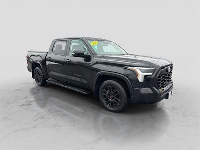 2024 Toyota Tundra 4WD SR5