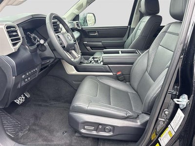 2024 Toyota Tundra 4WD SR5