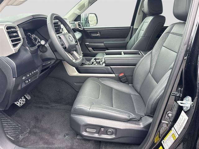 2024 Toyota Tundra 4WD SR5