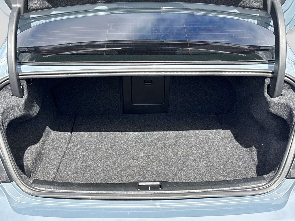 2024 Volvo S60 B5 Plus Dark Theme