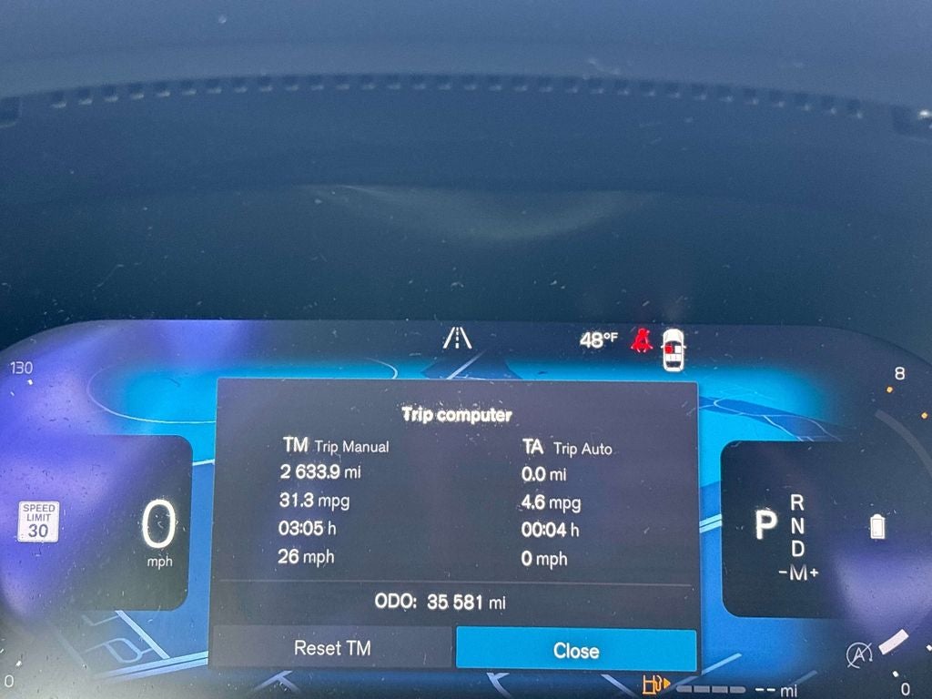 2024 Volvo S60 B5 Plus Dark Theme