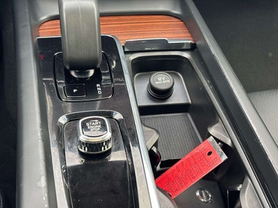 2024 Volvo S60 B5 Plus Dark Theme