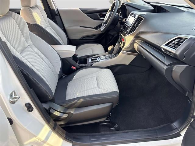 2023 Subaru Forester Base