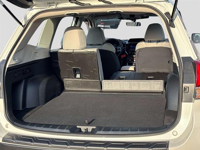 2023 Subaru Forester Base