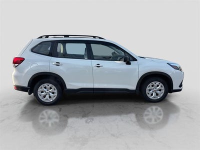 2023 Subaru Forester Base