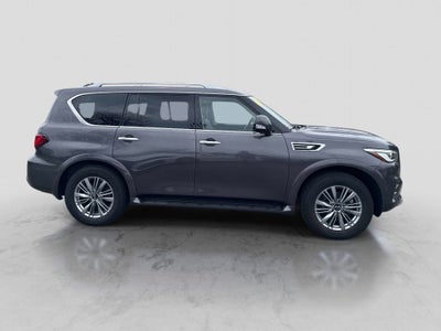2022 INFINITI QX80 LUXE