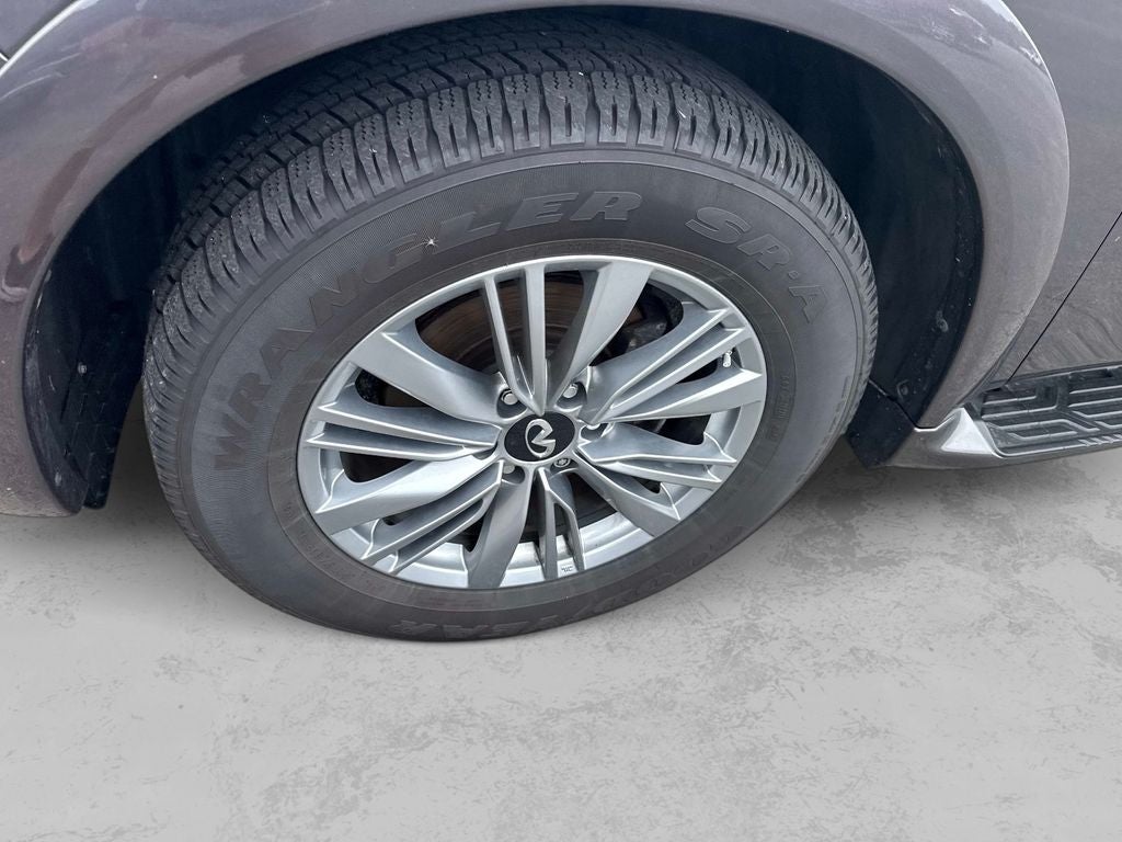 2022 INFINITI QX80 LUXE