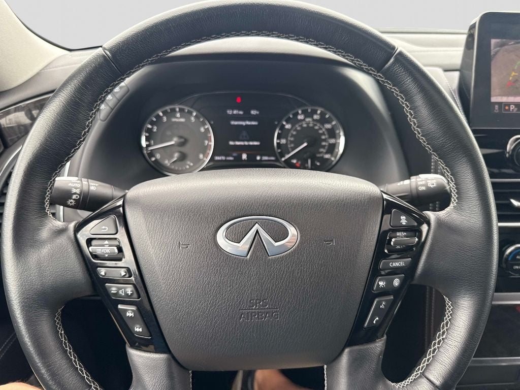 2022 INFINITI QX80 LUXE