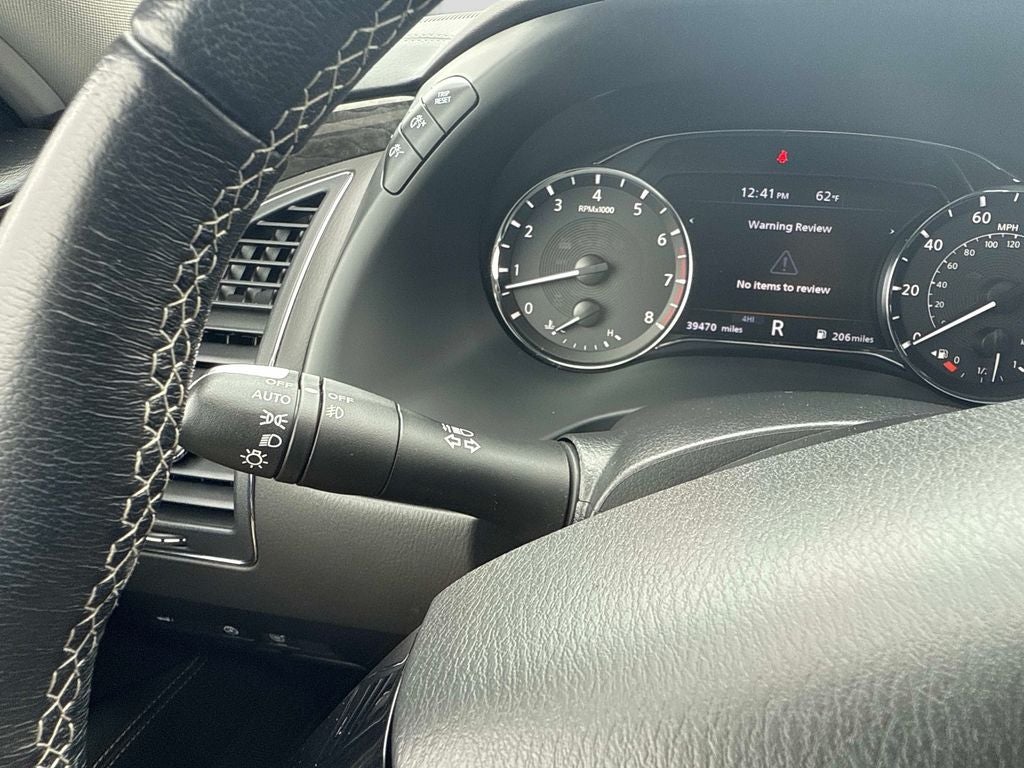 2022 INFINITI QX80 LUXE