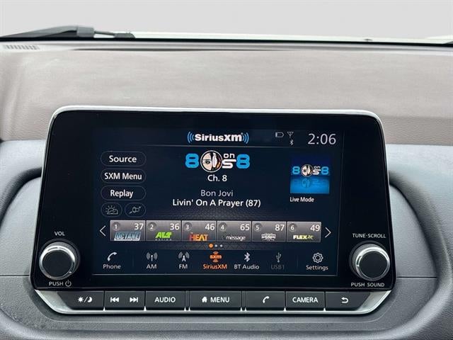 2023 Nissan Rogue SV Moonroof