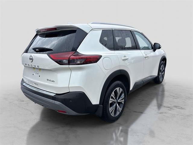 2023 Nissan Rogue SV Moonroof