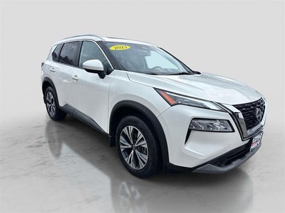 2023 Nissan Rogue SV Moonroof