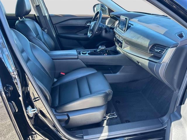 2023 Nissan Rogue SV Midnight Edition