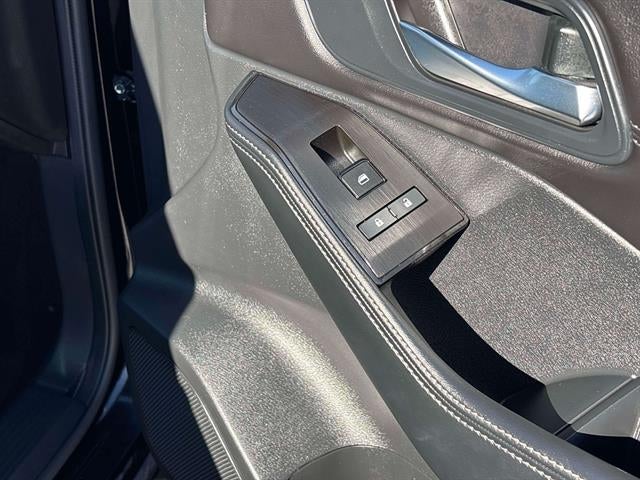 2023 Nissan Rogue SV Midnight Edition