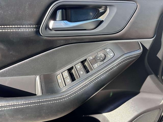 2023 Nissan Rogue SV Midnight Edition