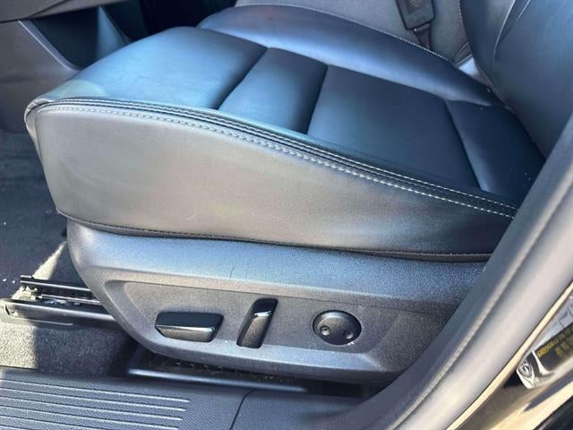 2023 Nissan Rogue SV Midnight Edition