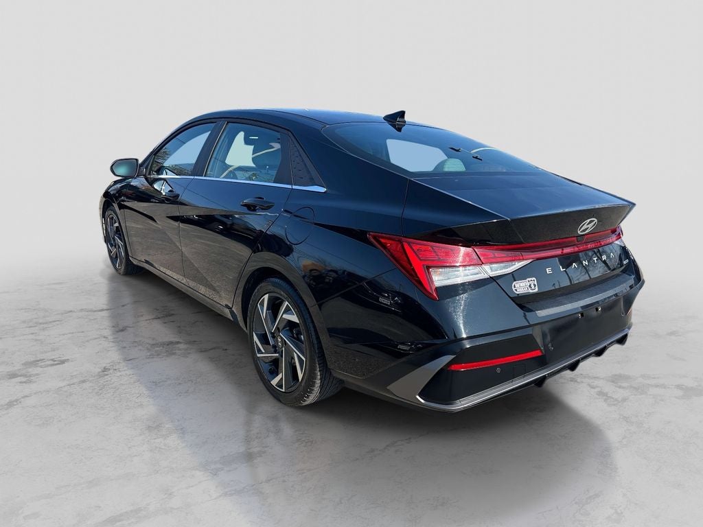 2024 Hyundai Elantra Hybrid Limited