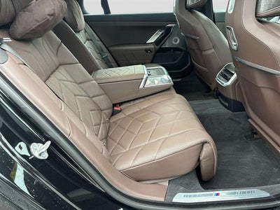 2023 BMW 760i xDrive 760i xDrive