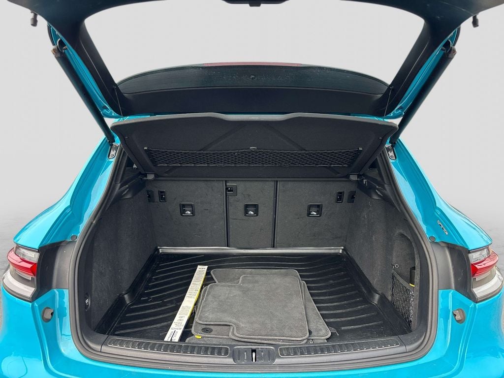 2020 Porsche Macan S