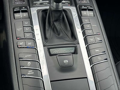 2020 Porsche Macan S